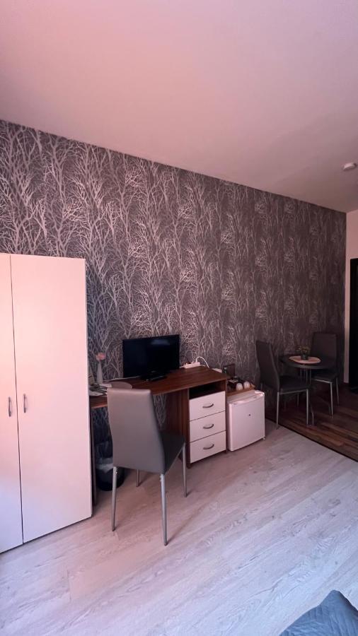 Pension Chevermeto Chemnitz Esterno foto