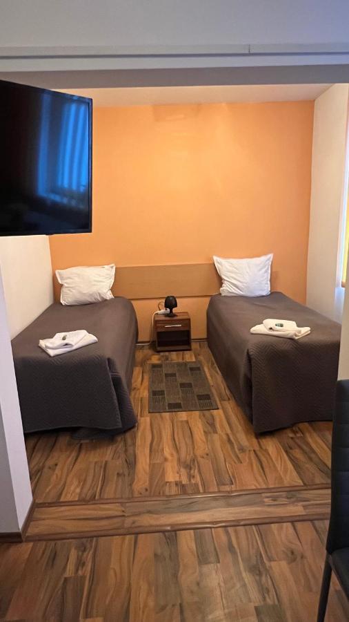 Pension Chevermeto Chemnitz Esterno foto